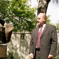 jelincic tito bobo.jpg