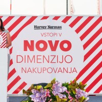 Prenovljena poslovalnica Harvey Normana