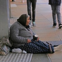 brezdomstvo, brezdomka, madžarska