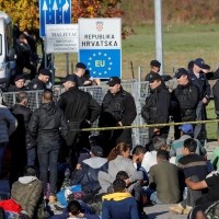 maljevac, mejni prehod, migranti, bosna-hrvaška1
