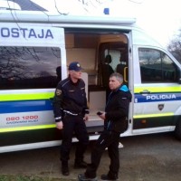 mobilna policijska postaja, slovenska policija
