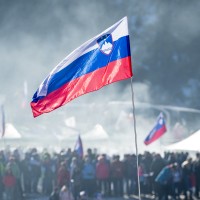 planica slovenija slovenska trobojnica