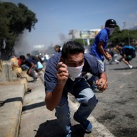 venezuela, državni udar, puč, 30. 4
