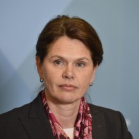 alenka bratusek bobo1.jpg