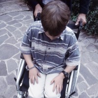 invalidski voziček, otrok