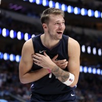 luka doncic dallas 3 re