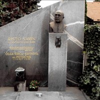 Risto Savin, grob, kip,