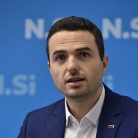 matej tonin nsi bobo.jpg