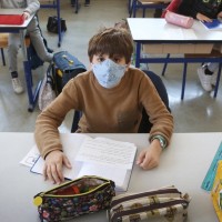 francija, šola, koronavirus, maske