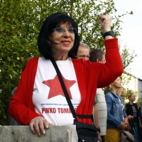 protest vlada svetlana makarovic bobo.JPG