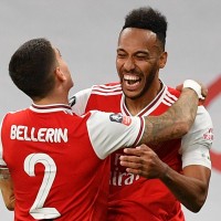 Aubameyang bellerin pm