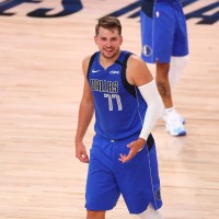 luka doncic dallas 20 re