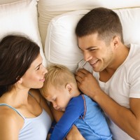 družina, spanje z otrokom