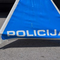 policija