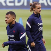 mbappe griezmann re