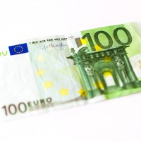 gotovina, evrski bankovec, sto evrov, 100 evrov