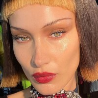 “skinny brows” - Bella Hadid