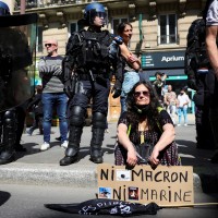 francija, demonstracije, fašizem, volitve v franciji