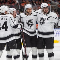 kopitar los angeles 22 pom