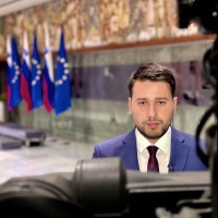 Krevs med poročanjem iz državnega zbora foto Ergo Zjeći