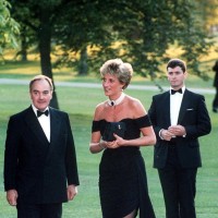 “Obleka maščevanja” princese Diane, 1994