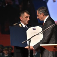 Priznanje gasilcev za Boruta Pahorja