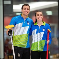 slovenija mesana curling3