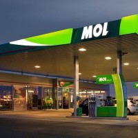mol-romania-fuel-station_b