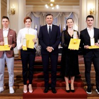 artnik -pogacar -zolnir - gajser - pahor