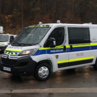 marica, intervencijsko-vozilo, slovenska-policija