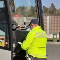 policija avtobus