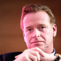 James Hewitt - spet se pojavljajo govorice, da je on pravi oče rdečelasega princa