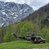 slovenska-vojska, helikopter, gorski-reševalec, reševanje