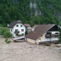 poplave, črna na koroškem