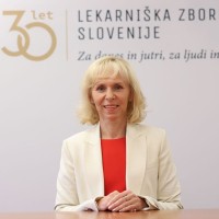 Lekarniska zbornica Slovenije