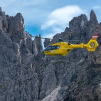 avstrijski reševalci, helikopter