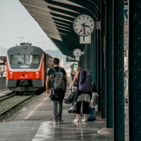 železniška postaja, ljubljana, peron, vlak