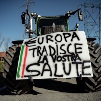 traktor, kmetje, protest, italija