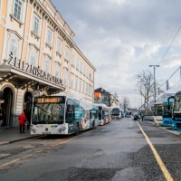 avtobus  avtobusna postaja lpp prevoznik