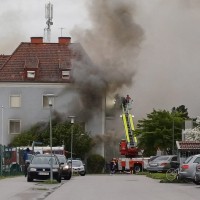 požar dim hiša