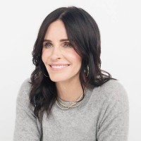 Courteney cox