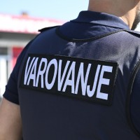 razstreljeni-bankomat, dravlje, sojerjev, bankomat, policija, trak