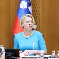 urska klakocar zupancic dz.jpg