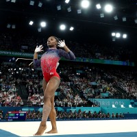 simone biles pm