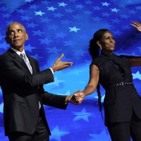 Barack in Michelle Obama