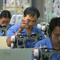 chinese-workers