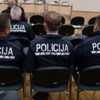 policija