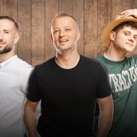 Nik Triler, Stanislav Travnikar, Tim Novak, Kmetija, Finalisti