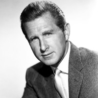 Lloyd Bridges je posnel več kot 150 filmov, ogromno serij in bil tudi prvi od treh generacij igralce