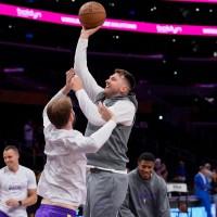 luka doncic lakers dallas3